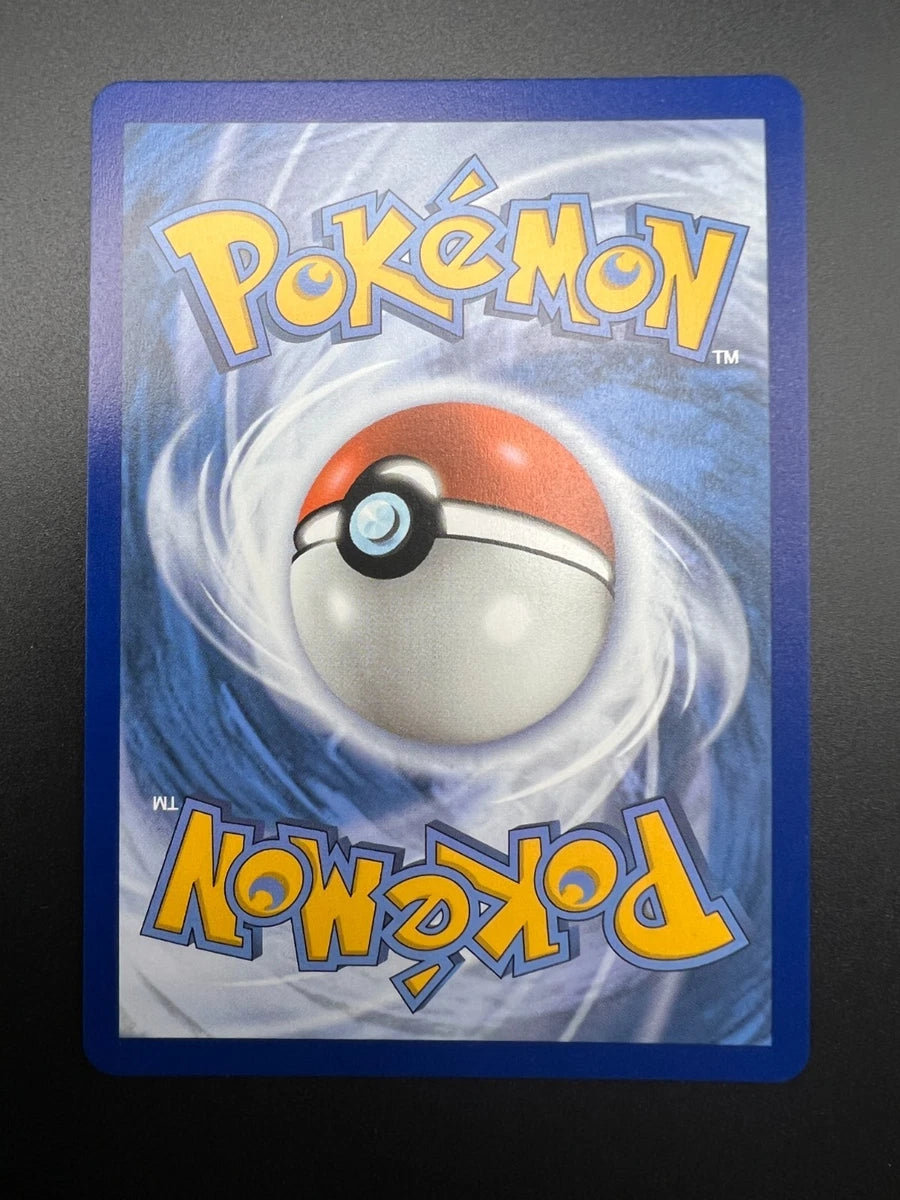 Sylveon VMAX - 212/203 - Pokemon Evolving Skies Alternate Art Ultra Rare NM